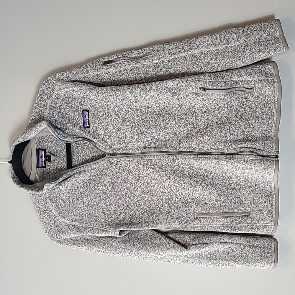 Patagonia Women's Full-Zip Heathered Light Gray Fleece Jacket
